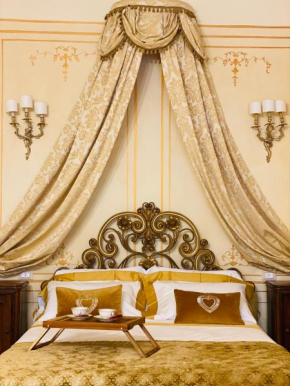 Palazzo Lari Luxury Accommodation Sarzana